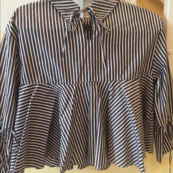 **SOLD**Zara Striped Embroidered Top - Picture 8 of 10
